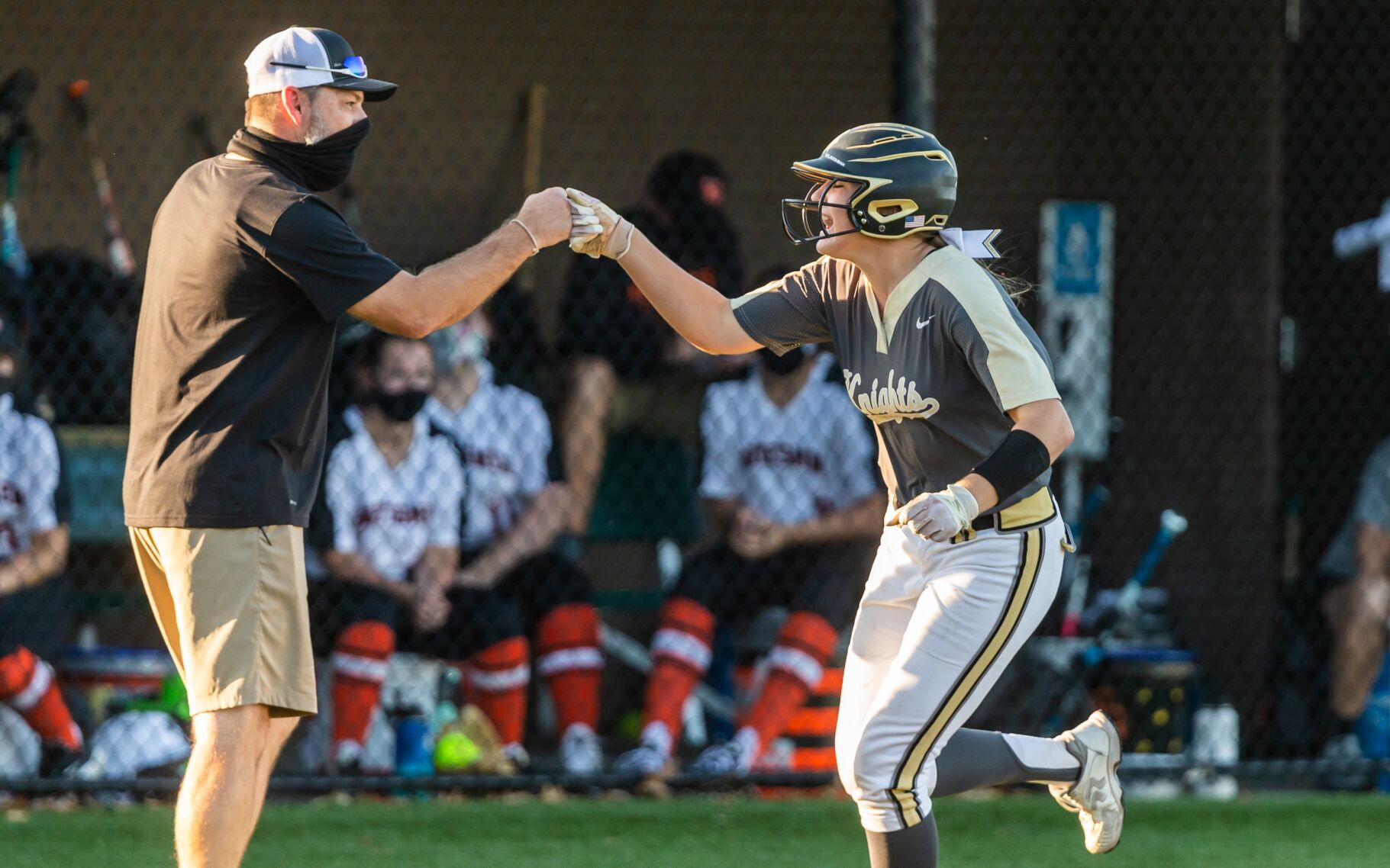 Webster Groves vs. Farmington softball